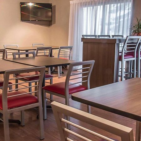 Comfort Inn Thunder Bay Ngoại thất bức ảnh