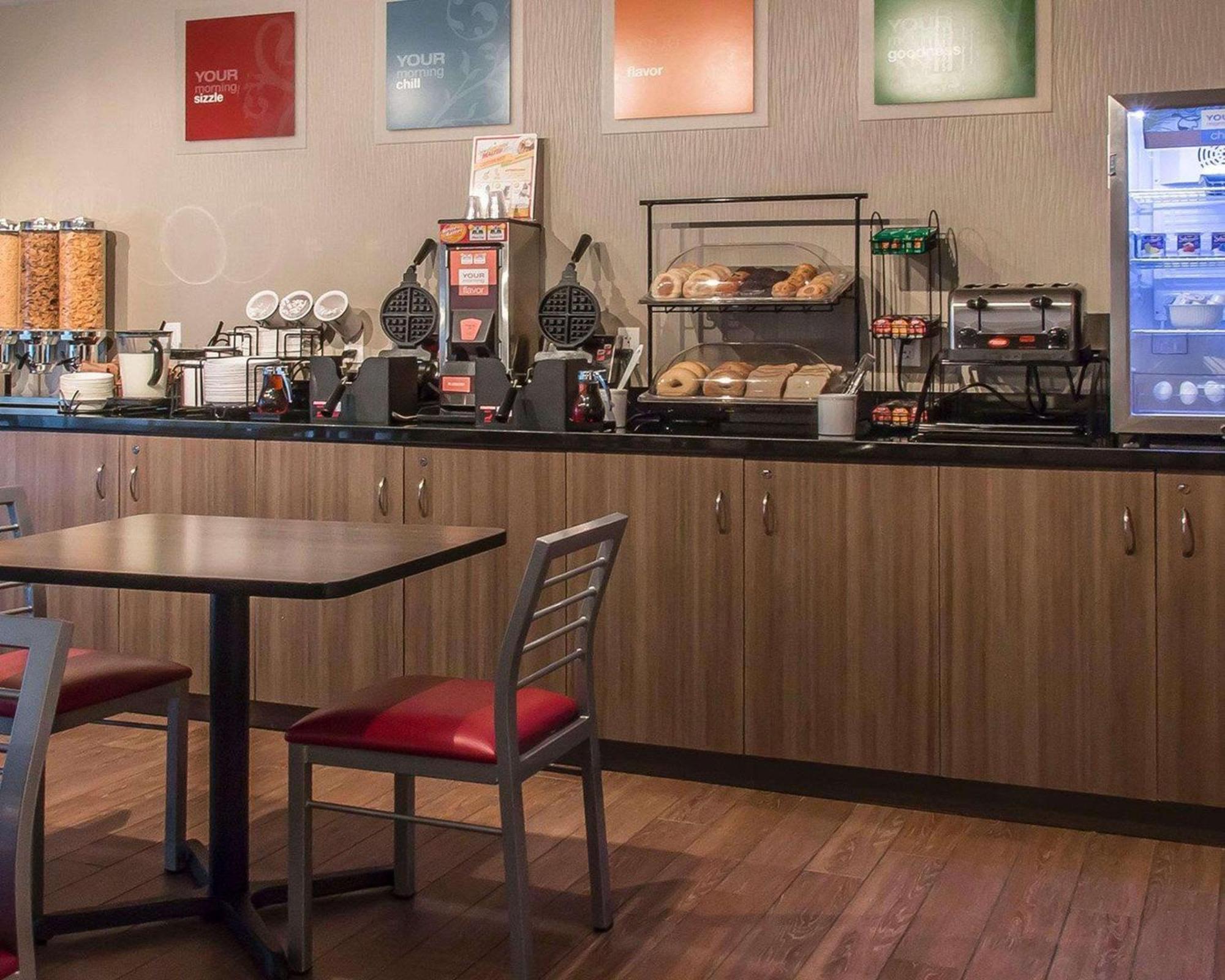 Comfort Inn Thunder Bay Ngoại thất bức ảnh
