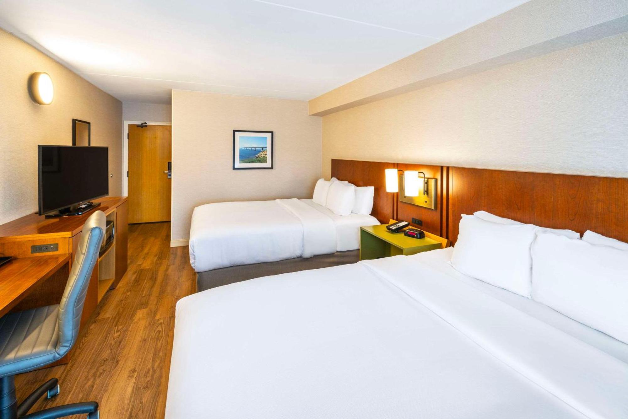 Comfort Inn Thunder Bay Ngoại thất bức ảnh